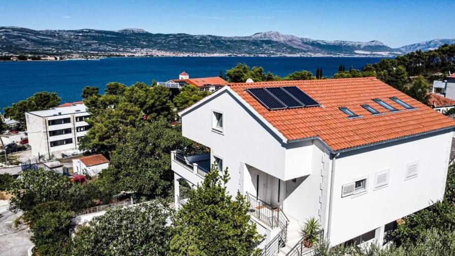 Genesis 4 Leilighet Trogir Eksteriør bilde